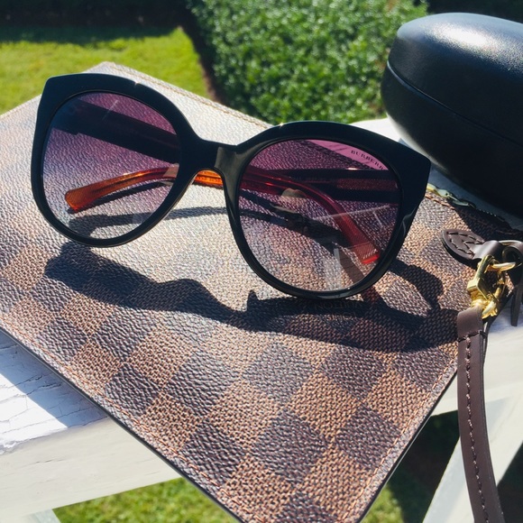 Burberry Accessories - $495 Burberry cat eye buckle logo huge sunglasses
